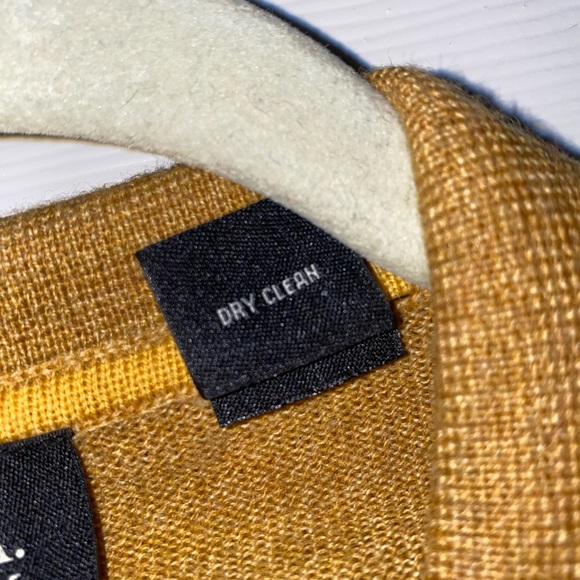 Jos. A. Bank Golden Merino Wool Sweater - Picture 3 of 4